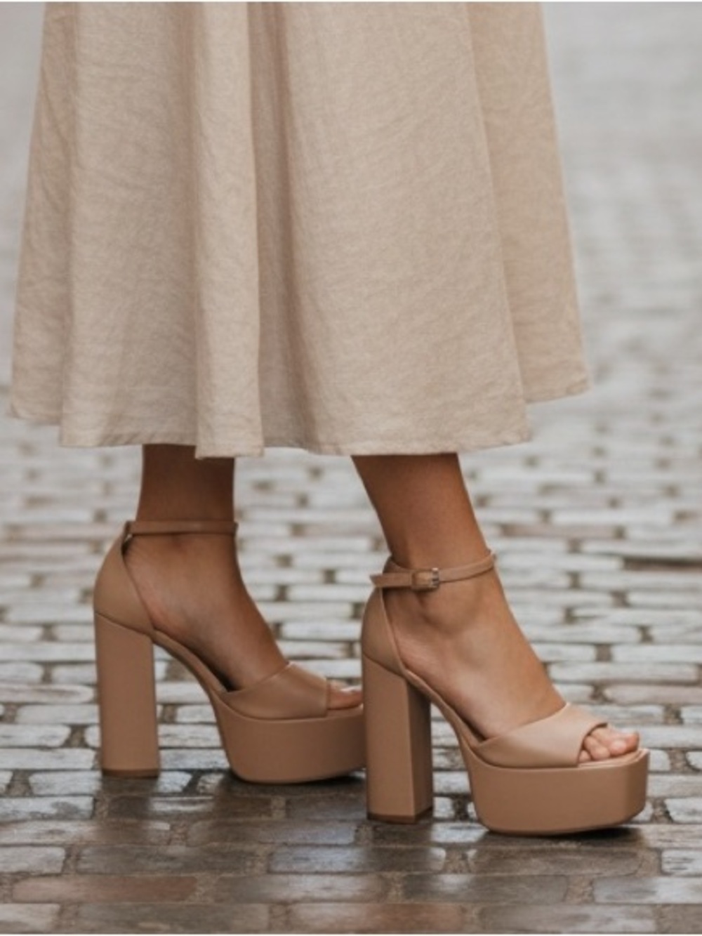 NWT STEVE MADDEN KASSIANI Platform Heels In cream tan Size 10M